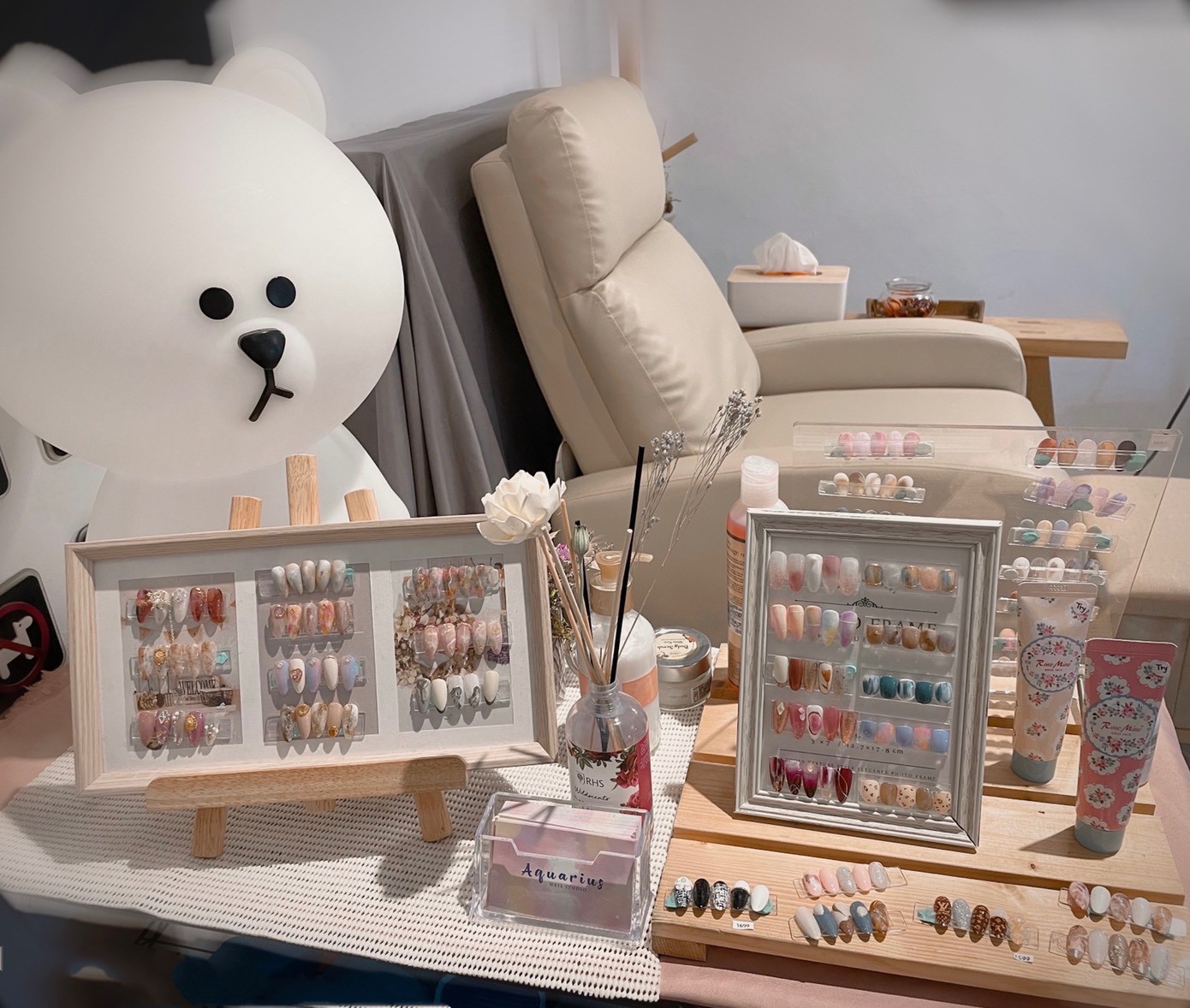 Aquarius 水瓶座美甲工作室