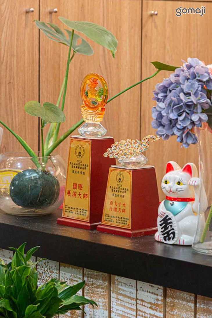 Beaming Beauty Academy - 喜上眉梢紋繡美學院