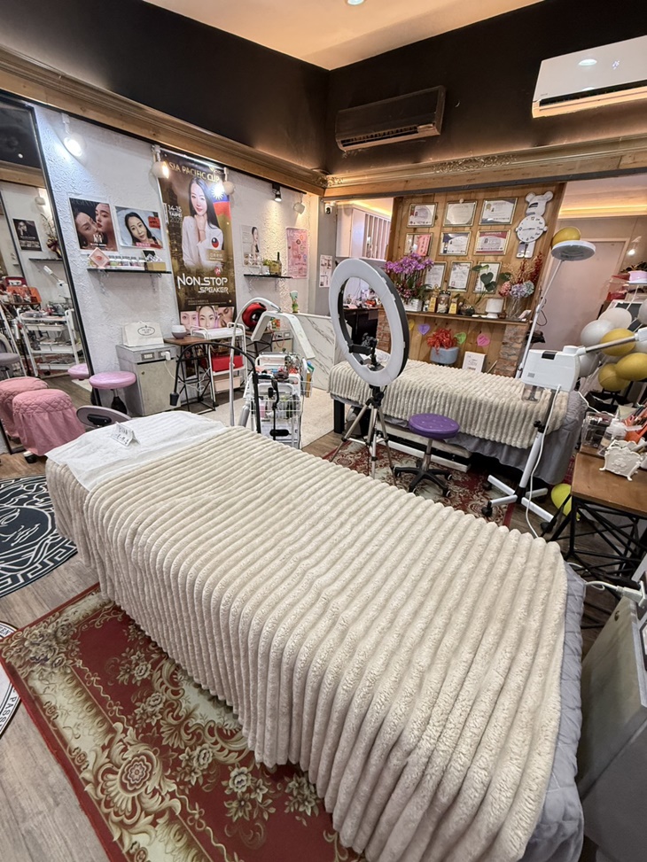 Beaming Beauty Academy - 喜上眉梢紋繡美學院