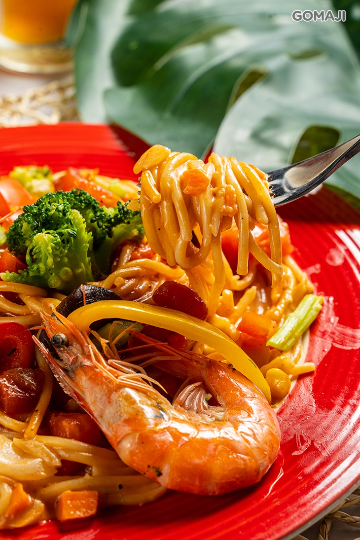 紅醬鮮蝦蘆筍野菇