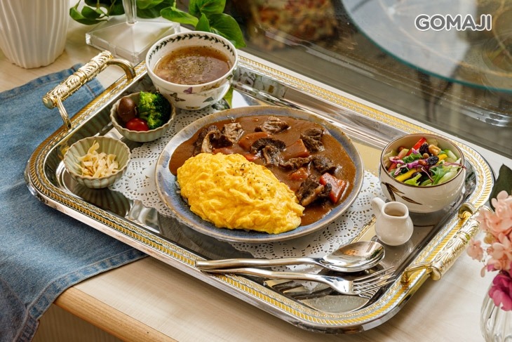 燉牛肉咖哩飯