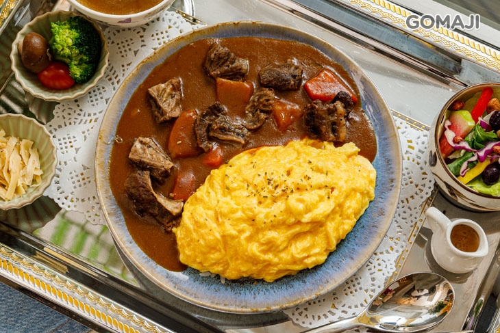 燉牛肉咖哩飯