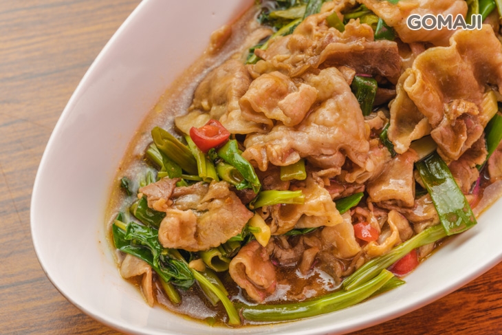 爆香咖哩白肉片