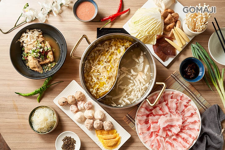 在家輕鬆煮！酸菜白肉火鍋外帶組(適合2~3人分享)