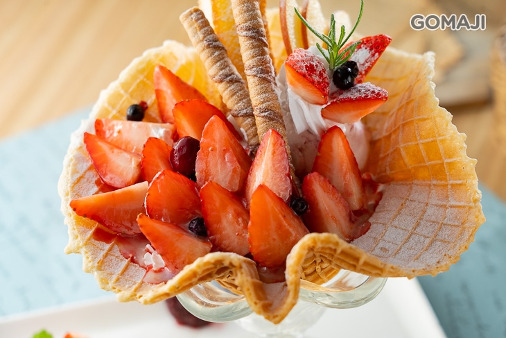 草莓冰淇淋蜜糖塔