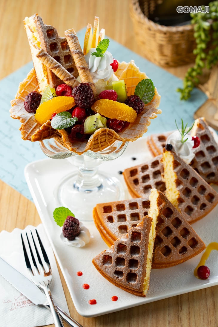 香蕉巧克力冰淇淋鬆餅