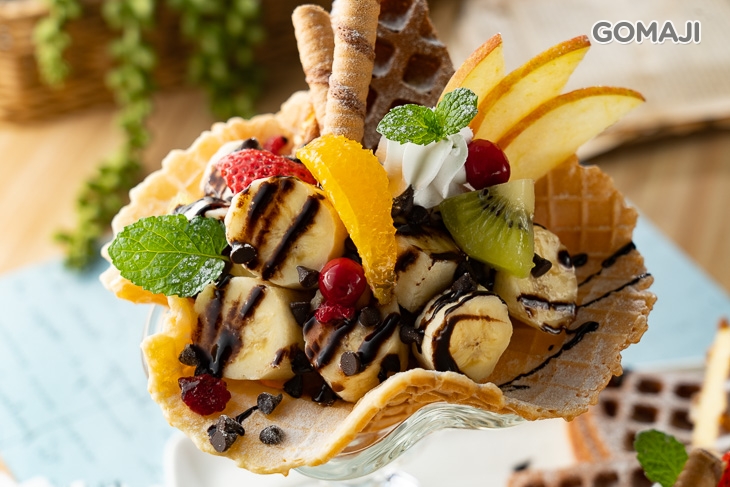 香蕉巧克力冰淇淋鬆餅