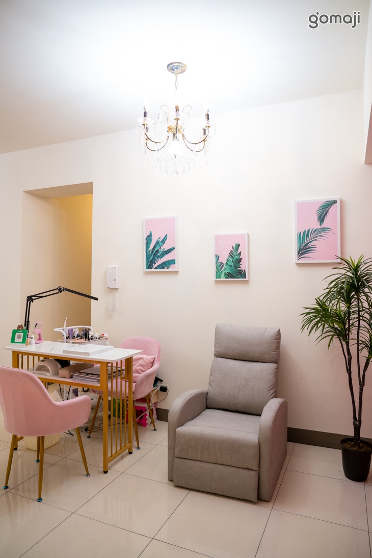 艾妮莎手作美甲