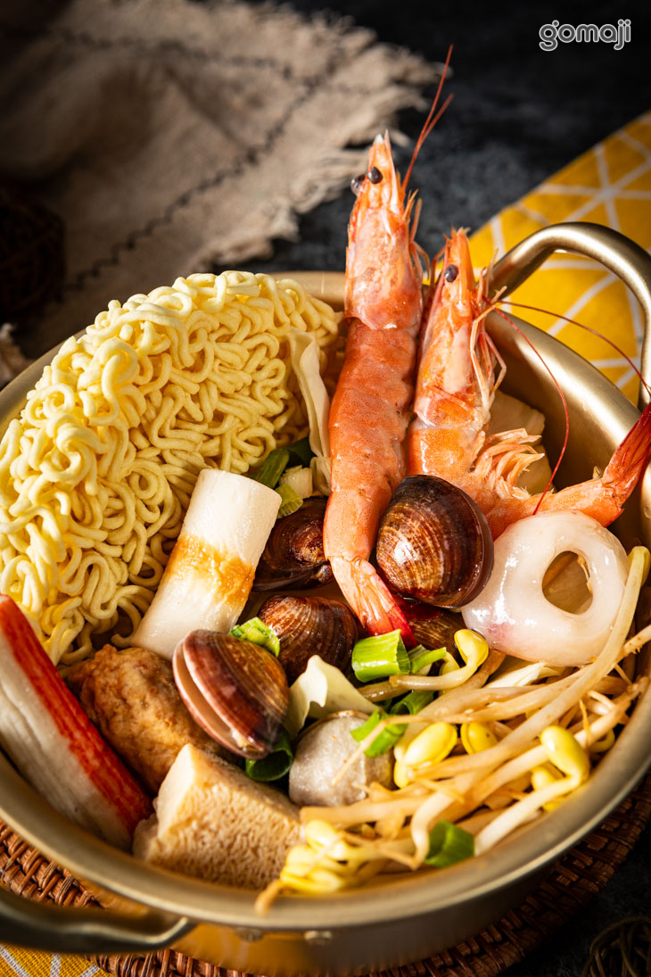 海鮮辛拉麵