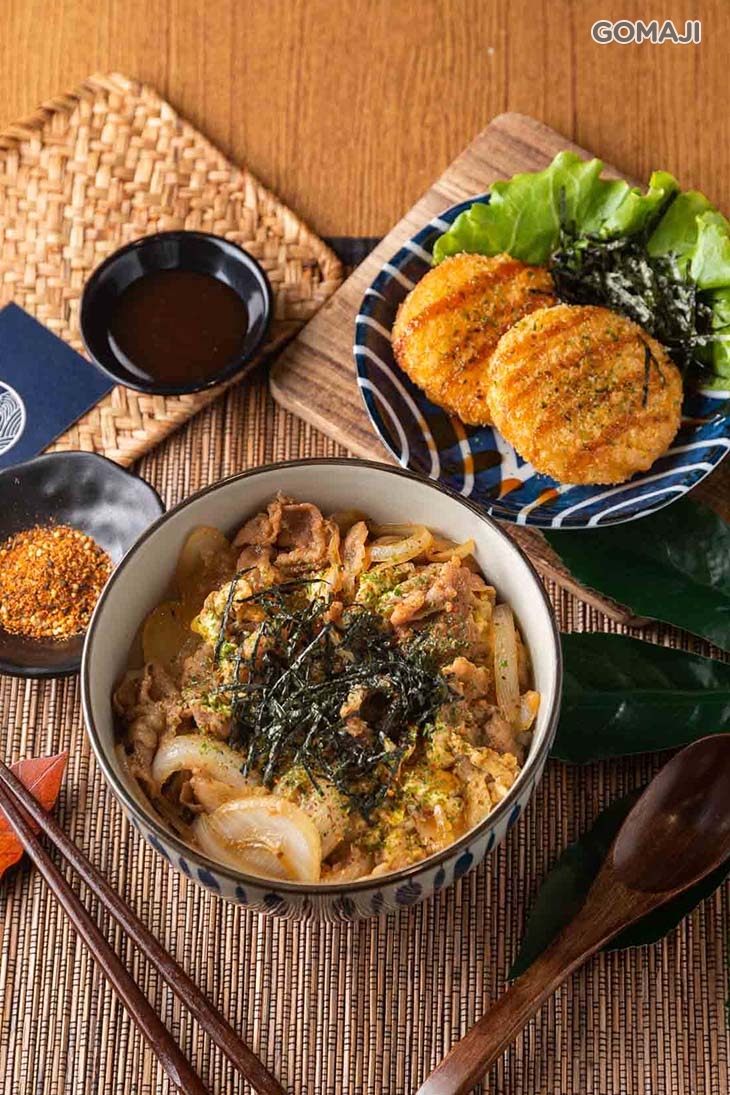 和風壽喜(豚丼) + 日式可樂餅一份