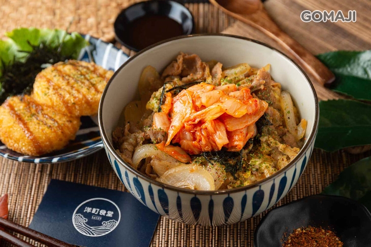 泡菜壽喜豚丼 + 日式可樂餅一份