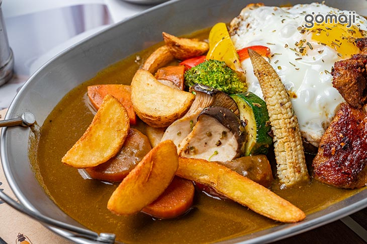 匈牙利雞肉野炊咖哩飯