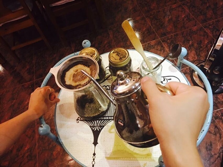 英式早餐8客 & 手沖咖啡