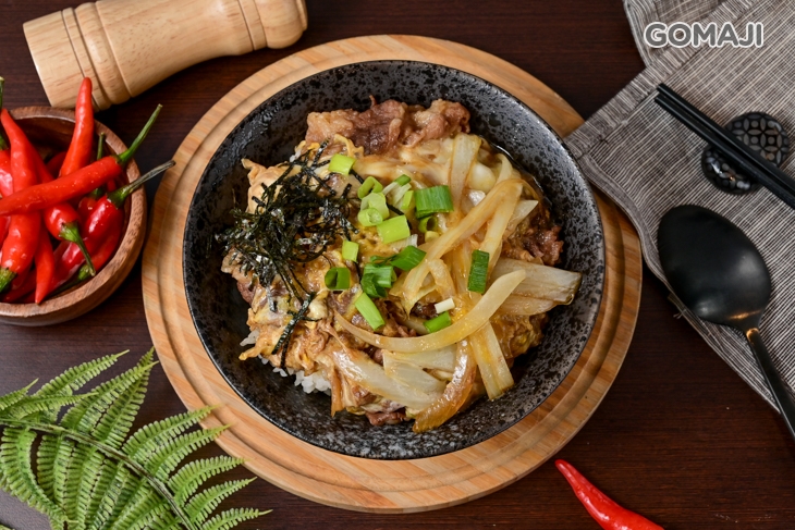 牛肉丼飯
