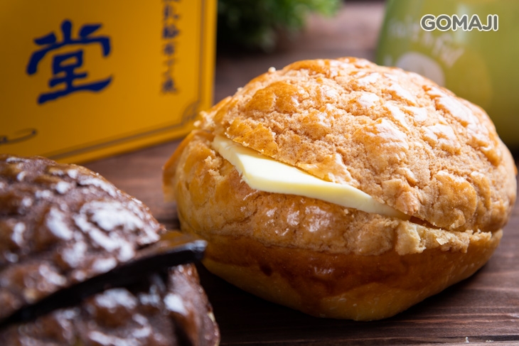 巧克力冰火菠蘿包、牛奶冰火菠蘿包