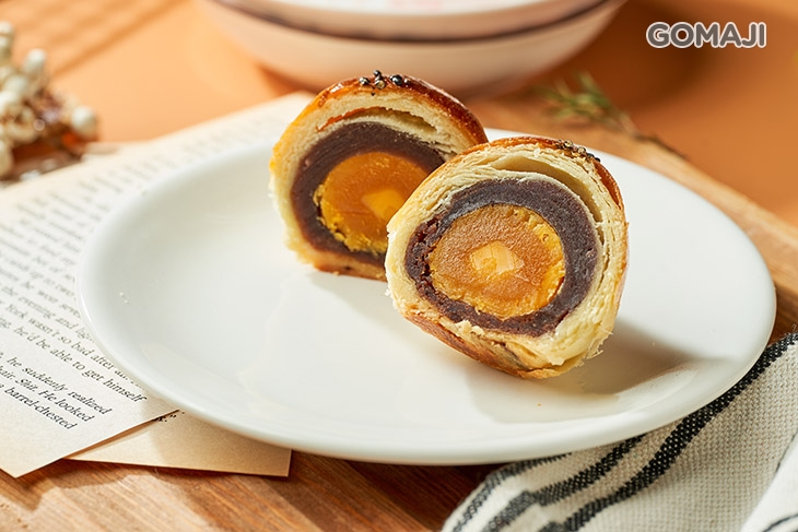 蛋黃酥