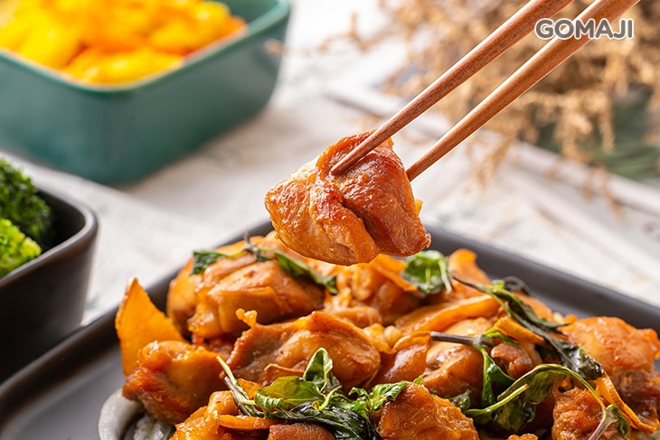 不小心會多吃一碗飯的三杯雞