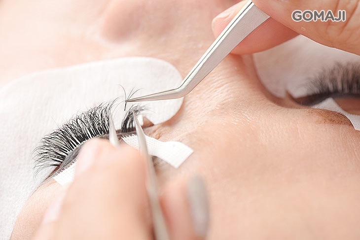 睫毛嫁接