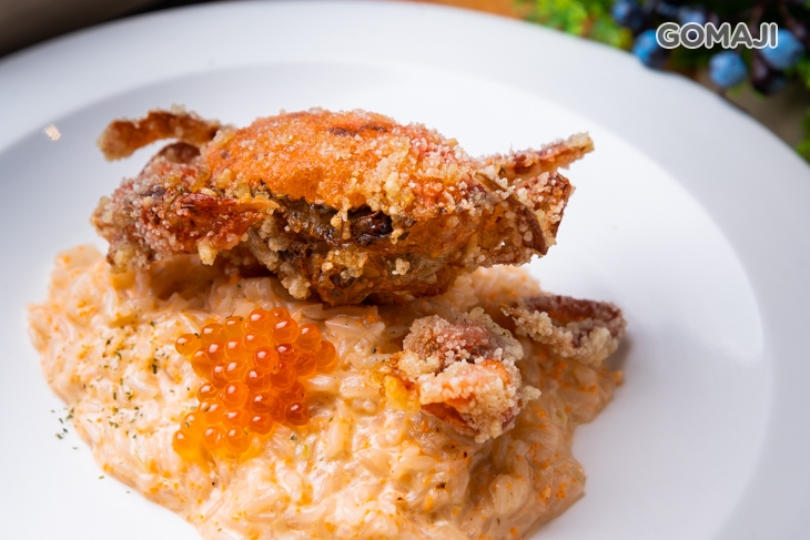 明太子佐香酥軟殼蟹鮭魚卵燉飯