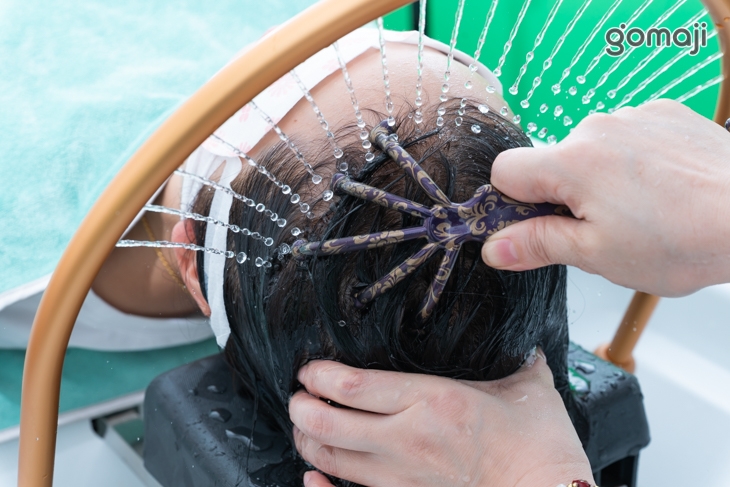 頭部深層補水按摩