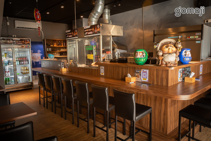 龐門走到日式串燒