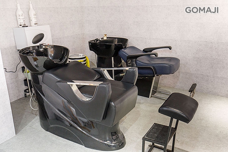 The Holy Barber 男士理髮