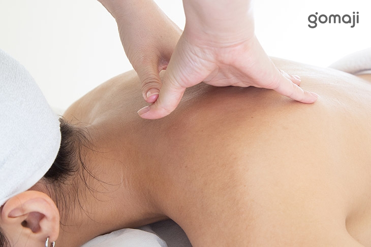 放鬆舒活精油按摩(肩+頸+背+腰+臀+腿)