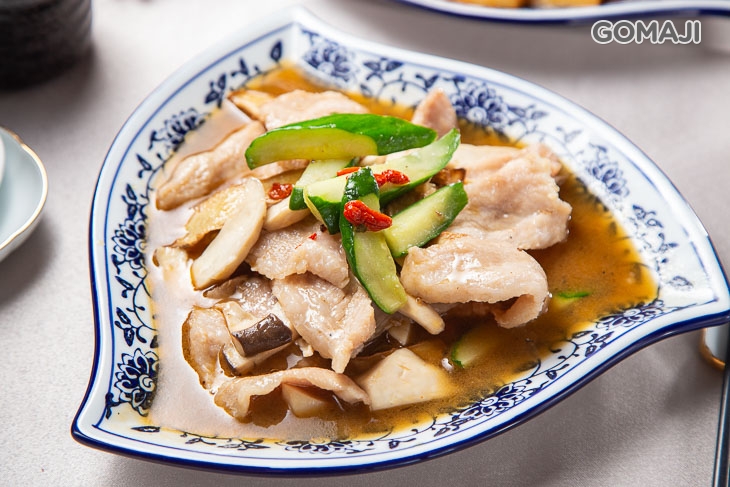 杏鮑菇枸杞松阪豬