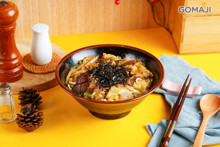 泡菜牛丼