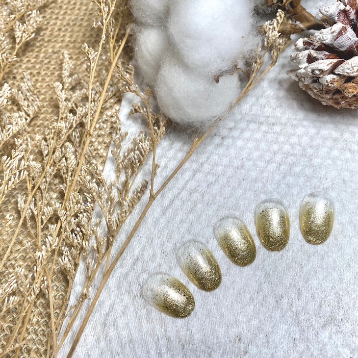 .手部基礎保養+凝膠指甲