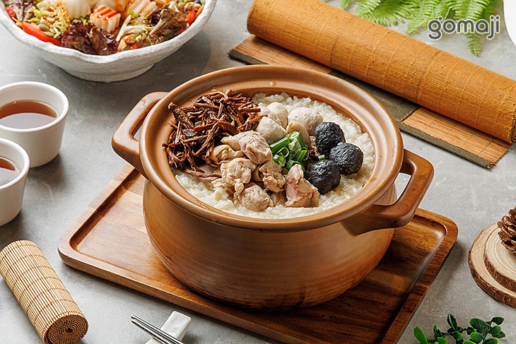 茶樹菇嫩雞砂鍋粥
