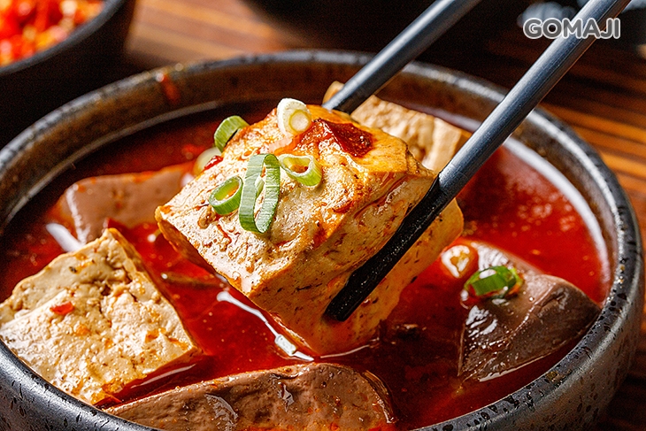 麻辣鴨血豆腐 