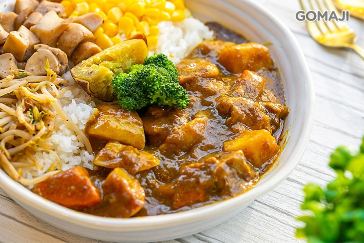 菇菇雞咖哩飯