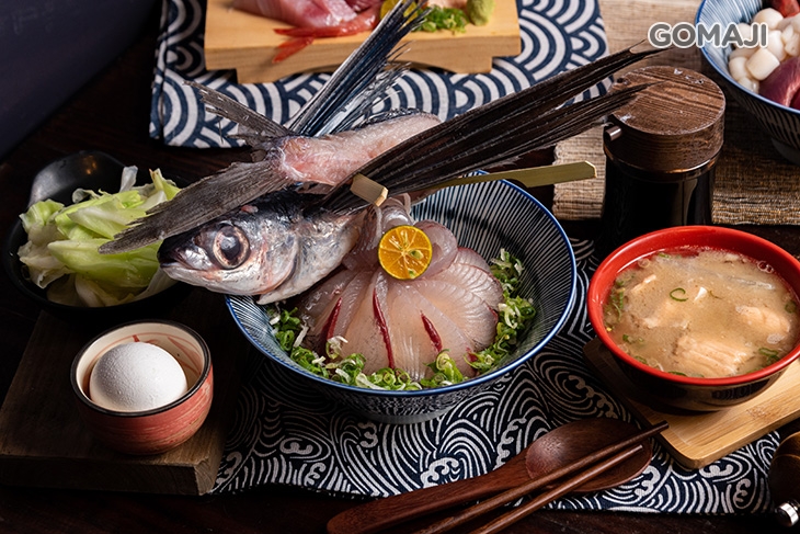 季節飛魚生魚片 