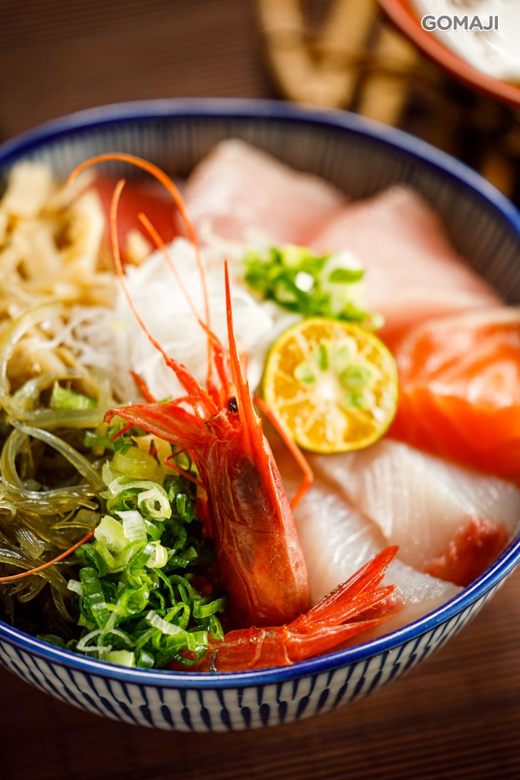 季節生魚丼