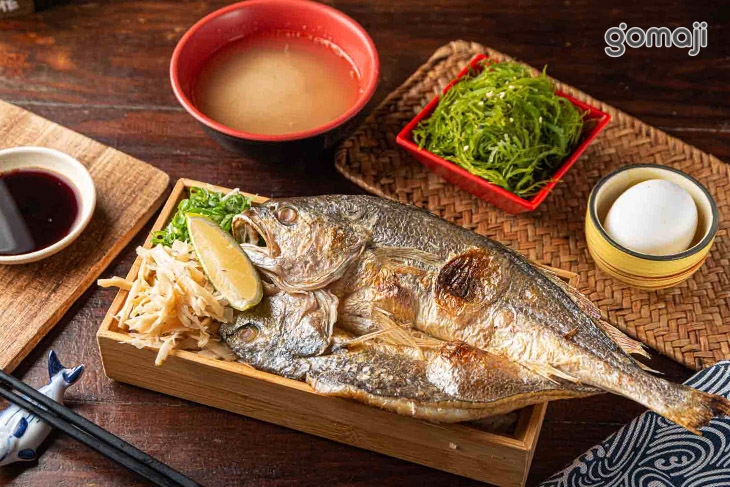 烤黃魚丼