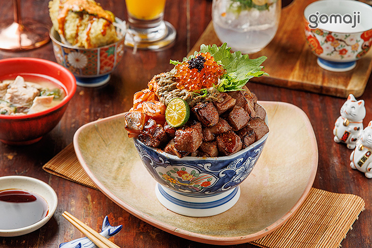 爆鮭蟹膏和牛丼