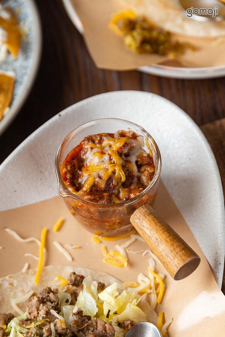 紅酒燉肉醬塔可