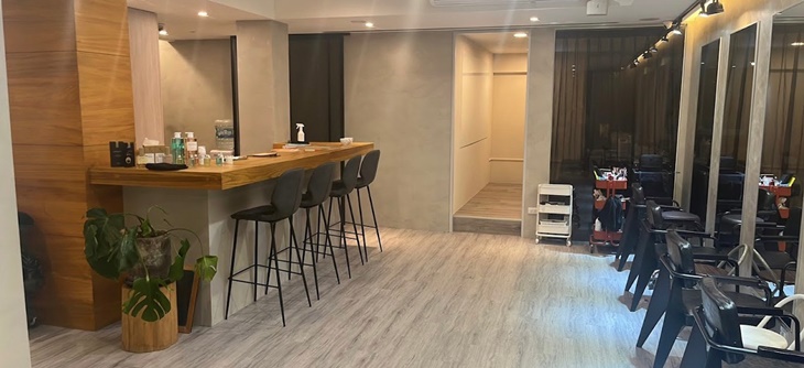 貳肆 24 Hair Salon