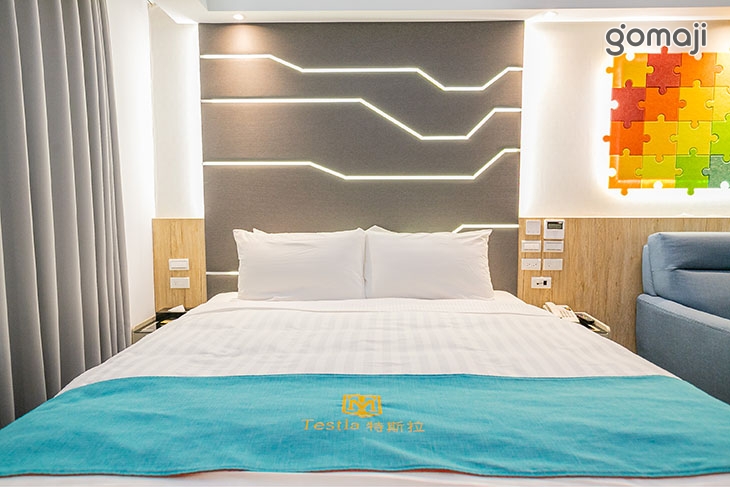 豪華雙人車庫房