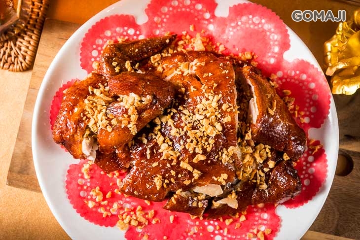 招牌蒜香脆皮雞