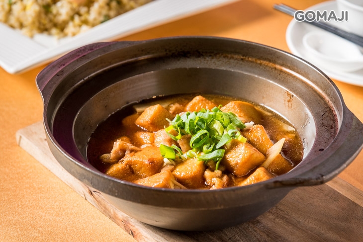 鹹魚雞粒豆腐煲