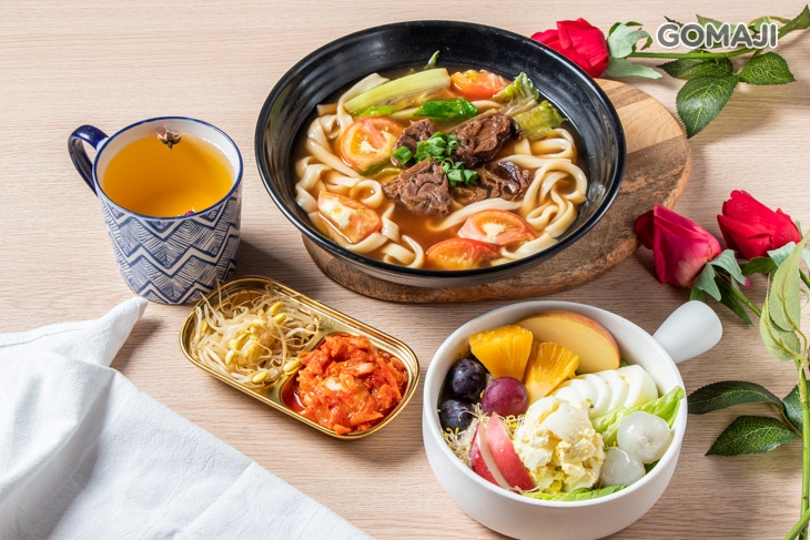 A.冠軍牛肉麵套餐 