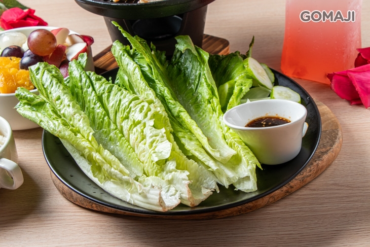 包肉生菜
