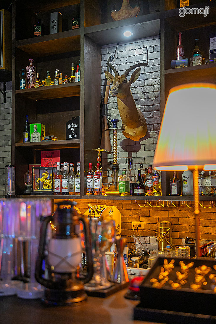 吃嗎小酒館(中壢健行店)