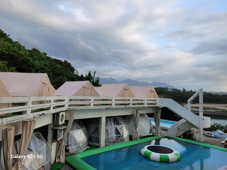 北海岸-人魚空間彩虹會館