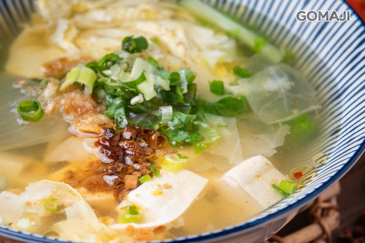 青菜豆腐蛋花湯