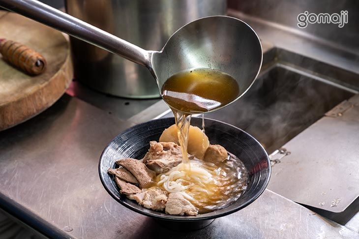 秀秀珠泰國船麵