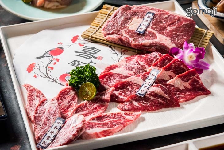 矯情招牌肋眼＆澳洲9+和牛雪花＆極上羽下牛