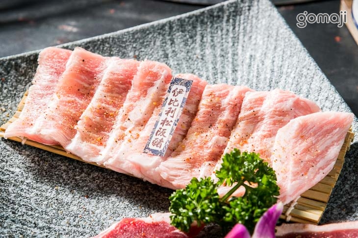 伊比利角切豬＋伊比利松阪豬＋櫻桃鴨胸